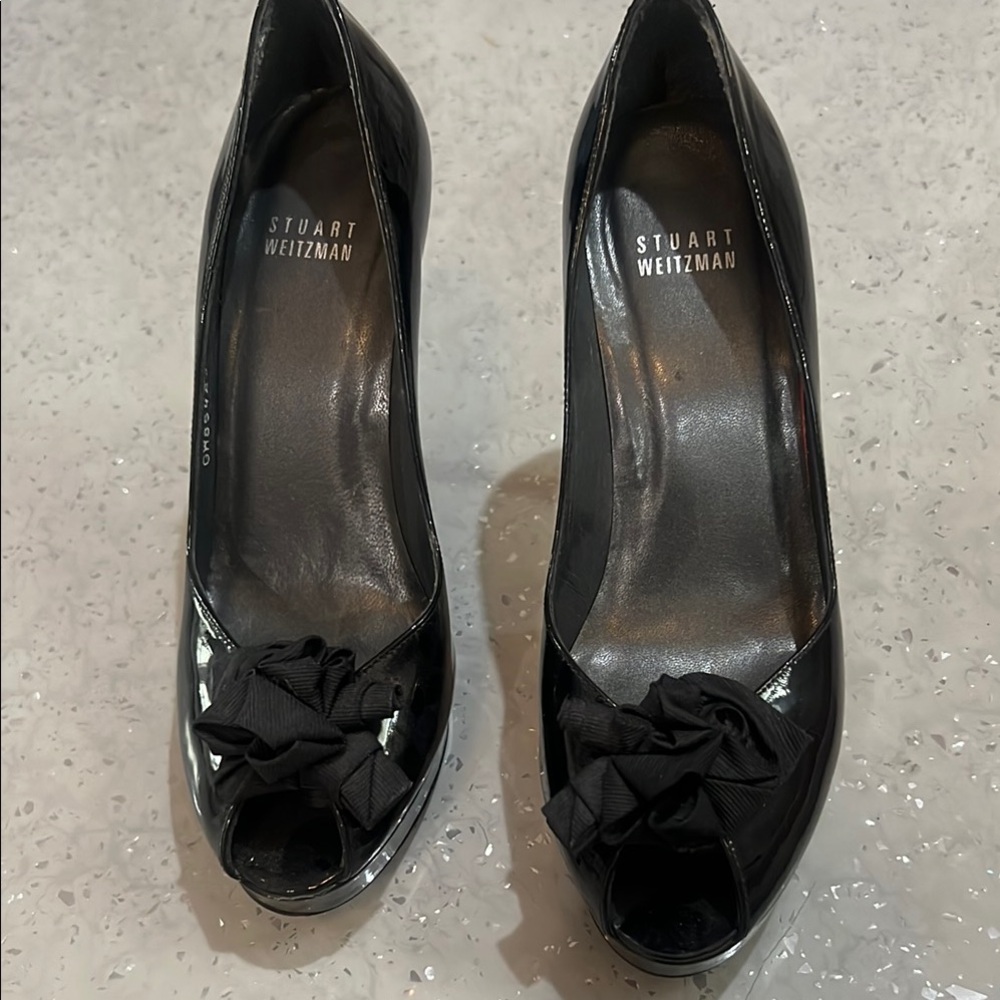 Stuart Weitzman Black Patent Leather Heels with Bow Detail
